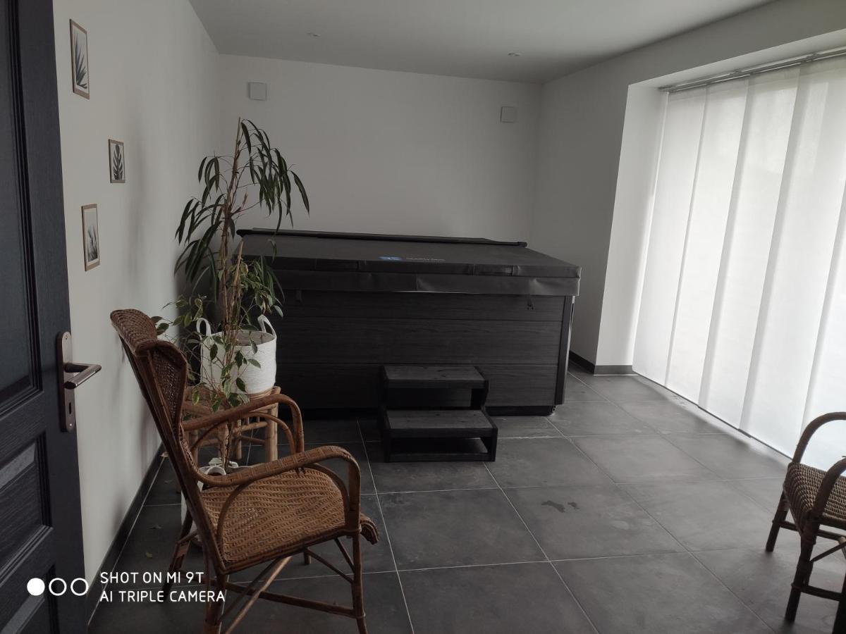 La Grande Baie Spa Privatif A 15 Min Du Mt St Michel 플레인포거스 외부 사진